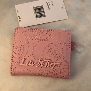 Betsey Johnson Luv Betsey Snap Card Wallet Blush Tonal Stitched Rose Pattern NWT